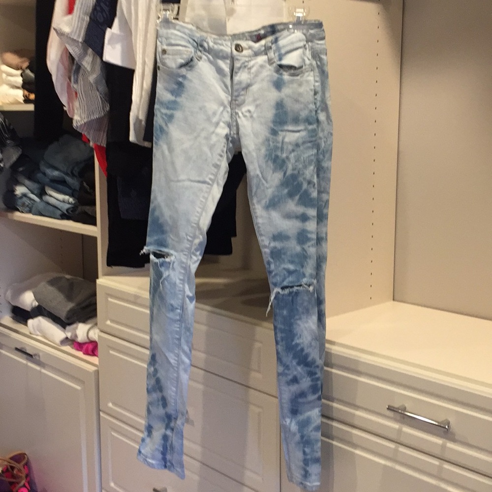 Skinny jeans. Size 5.